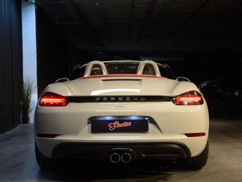 Porsche 718 Boxster