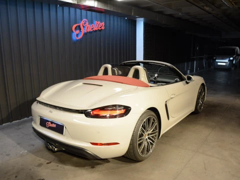 Porsche 718 Boxster