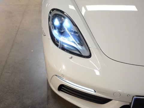Porsche 718 Boxster