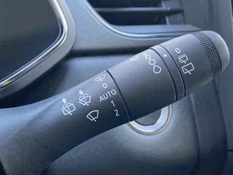 Renault Captur techno Eco-G 100cv (74 kW)