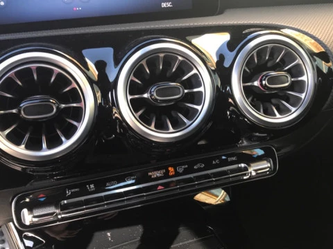 Mercedes-Benz Clase A  180 Compacto