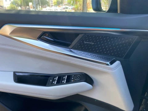 Renault Espace Iconic E-Tech full hybrid 146kW