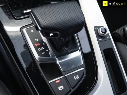 Audi A4 Avant S line 40 TDI 150kW quattro tron