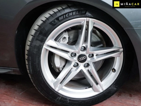 Audi A4 Avant S line 40 TDI 150kW quattro tron