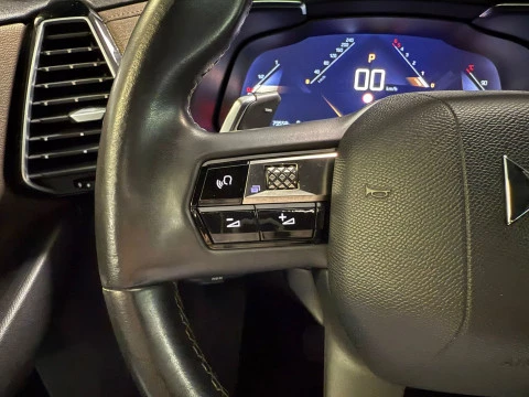 DS 7 Crossback BlueHDi DE 96kW (130CV) Auto. SO CHIC