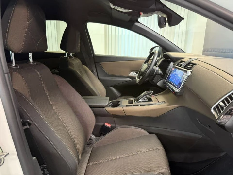 DS 7 Crossback BlueHDi DE 96kW (130CV) Auto. SO CHIC