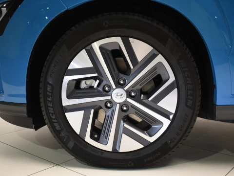 Hyundai Kona 150kW EV Style Sky