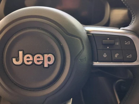 Jeep Avenger 1.2 G 74KW ALTITUDE 5P