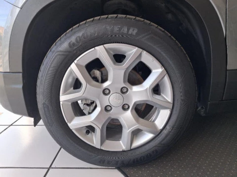 Jeep Avenger 1.2 G 74KW ALTITUDE 5P