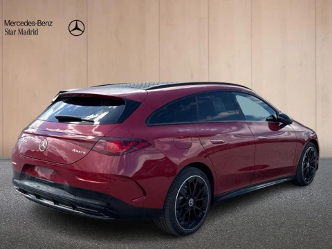 Mercedes-Benz CLA  350 4MATIC SB con tecnologia EQ