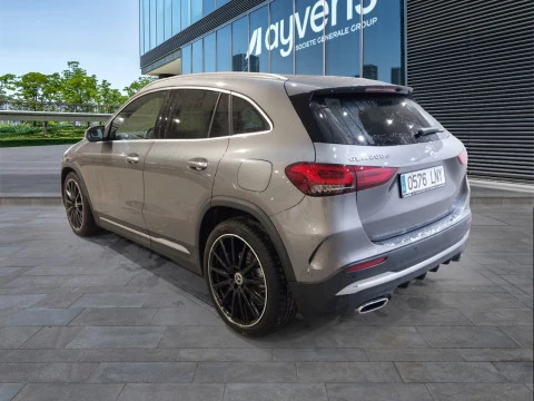 Mercedes-Benz GLA GLA 200 D
