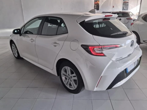 Toyota Corolla 1.8 HYBRID ACTIVE TECH E-CVT 4P
