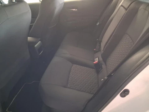 Toyota Corolla 1.8 HYBRID ACTIVE TECH E-CVT 4P