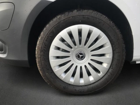 Mercedes-Benz Vito eVito 112 Furgón Larga