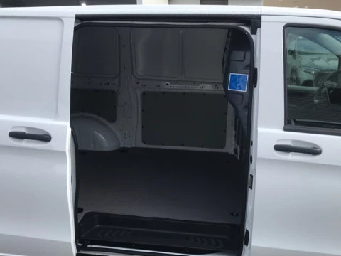 Mercedes-Benz Vito eVito 112 Furgón Larga