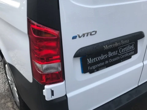 Mercedes-Benz Vito eVito 112 Furgón Larga