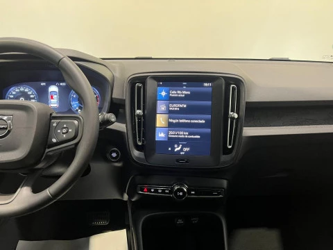Volvo XC40 1.5 T2 Essential Auto