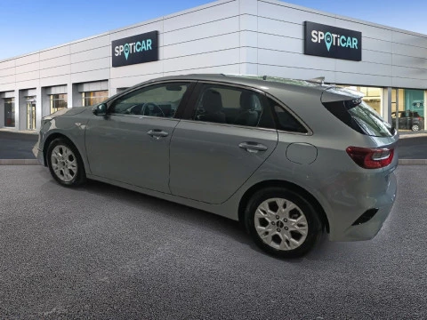 Kia Ceed 1.0 T-GDi 88kW (120CV) Drive