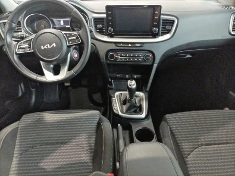 Kia Ceed 1.0 T-GDi 88kW (120CV) Drive