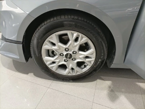 Kia Ceed 1.0 T-GDi 88kW (120CV) Drive