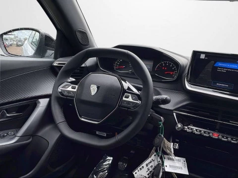 Peugeot 2008 Active Puretech 100 S&S 6 Vel. MAN