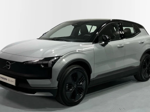 Volvo EX30 CROSS COUNTRY ULTRA TWIN M PERFORMANCE