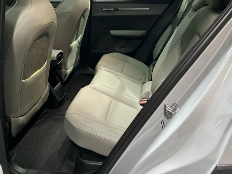 Volvo EX30 CROSS COUNTRY ULTRA TWIN M PERFORMANCE