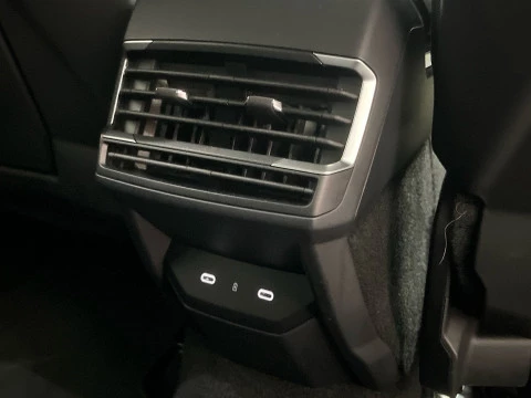 Lynk & Co 01 1.5 PHEV CORE 5P