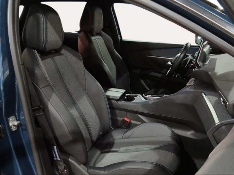Peugeot 3008 Hybrid 225 Allure Pack e-EAT8 165 kW (225 CV)