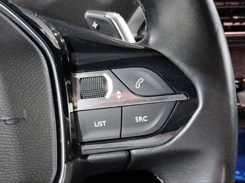 Peugeot 3008 Hybrid 225 Allure Pack e-EAT8 165 kW (225 CV)
