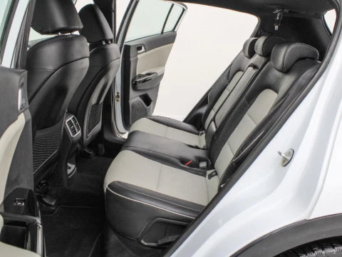 Kia Sportage 1.6 CRDI 100KW DCT 4WD 136 5P