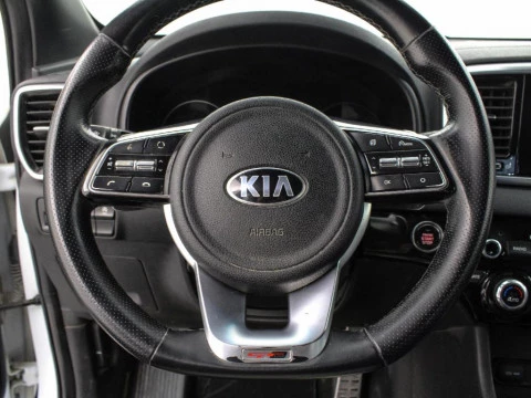 Kia Sportage 1.6 CRDI 100KW DCT 4WD 136 5P