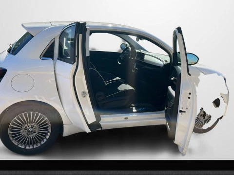 Fiat 500 Monotrim Hb 320km 85kW (118CV)