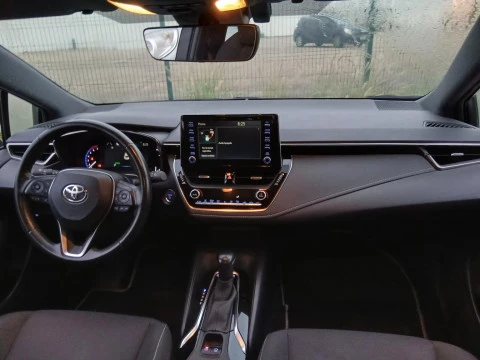Toyota Corolla 1.8 125H ACTIVE TECH E-CVT