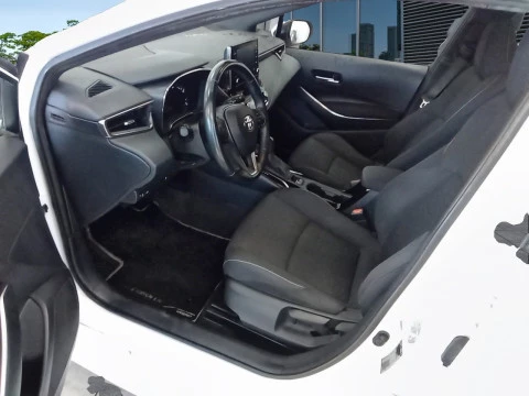 Toyota Corolla 1.8 125H ACTIVE TECH E-CVT