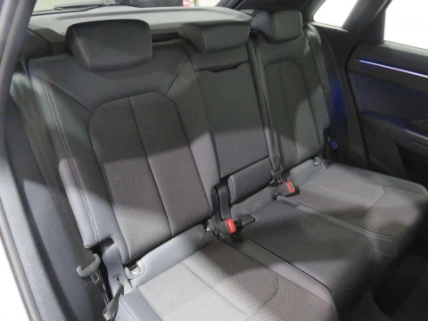 Audi Q3 Black line 35 TDI 110 kW (150 CV) S tronic