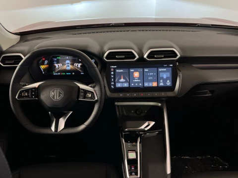 MG ZS Hybrid+ Luxury