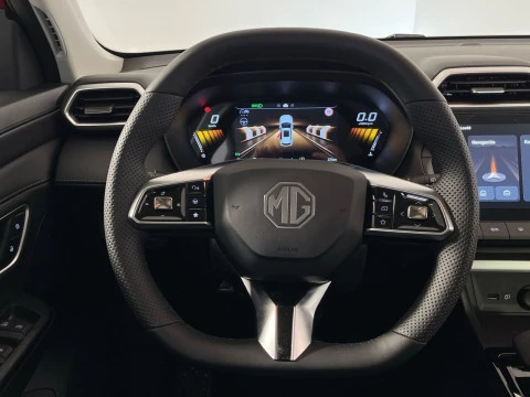 MG ZS Hybrid+ Luxury