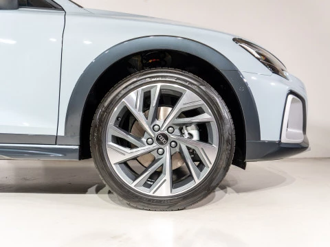 Audi A3 allstreet Genuine 35 TFSI 110kW S tronic