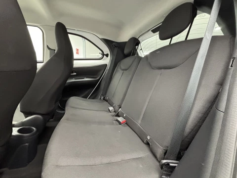 Toyota Aygo X Cross 1.0 VVT-I 72CV Play