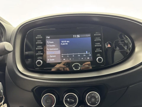 Toyota Aygo X Cross 1.0 VVT-I 72CV Play