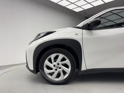 Toyota Aygo X Cross 1.0 VVT-I 72CV Play