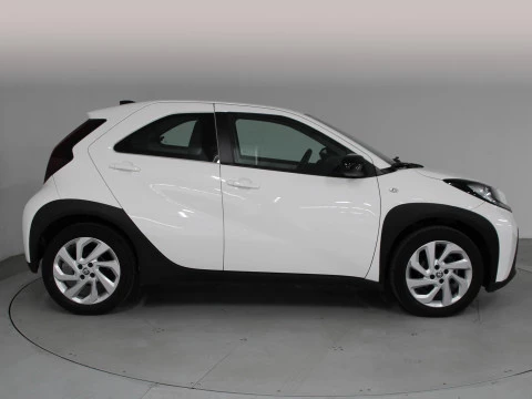 Toyota Aygo X Cross 1.0 VVT-I 72CV Play