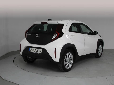 Toyota Aygo X Cross 1.0 VVT-I 72CV Play