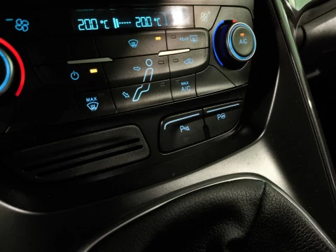 Ford C-Max 1.5 TDCI Titanium 88 kW (120 CV)