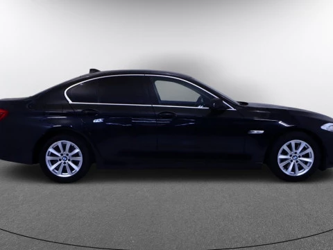 BMW 520 DIESEL 183 4P BERLINA