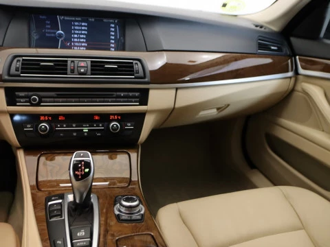 BMW 520 DIESEL 183 4P BERLINA