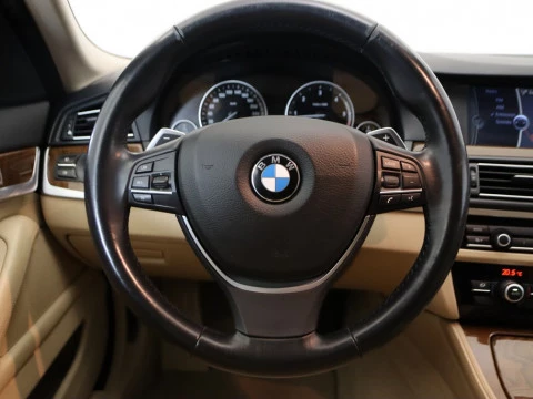 BMW 520 DIESEL 183 4P BERLINA