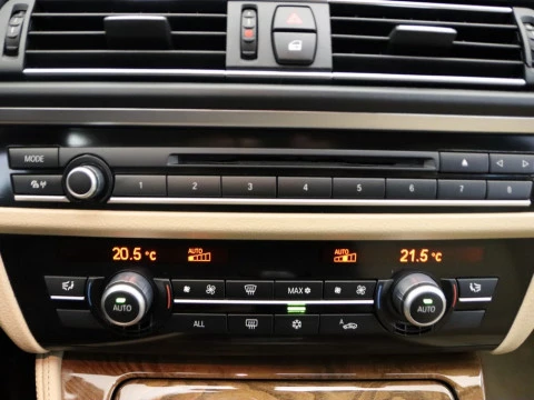 BMW 520 DIESEL 183 4P BERLINA