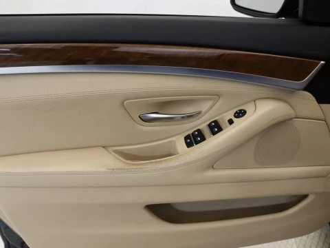 BMW 520 DIESEL 183 4P BERLINA